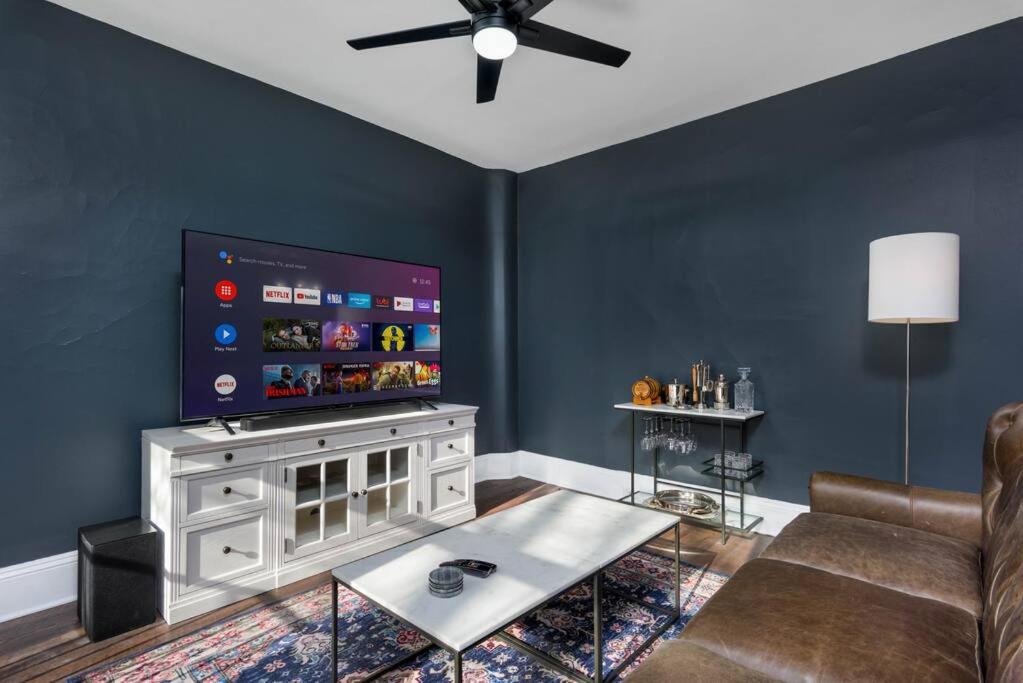 Flats On Front - Riverfront Gem Fast Wi-Fi 3F هاريسبرج المظهر الخارجي الصورة